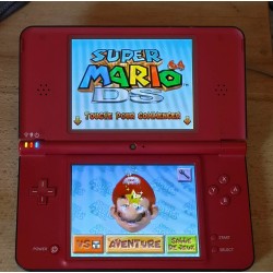 Console DSi XL rouge - Édition 25ème anniversaire Mario
